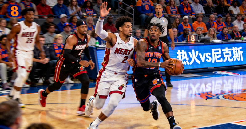 A8体育NBA直播热火对阵尼克斯的比赛精彩画面